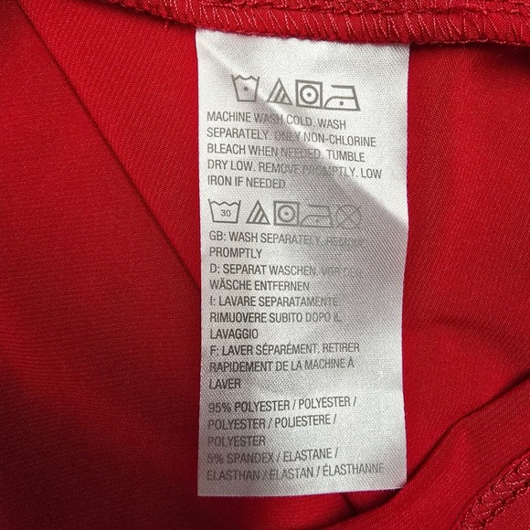 Susan Graver Top Women 1X Red Liquid Knit Short Sleeve Mature Stretch Career - Picture 5 of 9